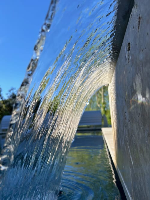 swimming pool fountain