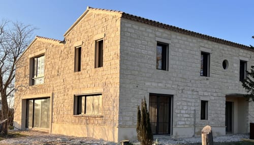 MAS PETIT CORBIERE à Aigues mortes gite pour 6 personnes piscine individuelle