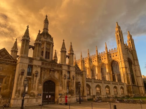 King's College Chapel at golden hour, Cambridge - landmark near Grapevine Studio, Waterbeach