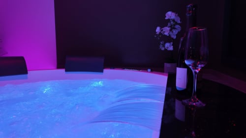 Nuit romantique avec jacuzzi à Talmont Saint Hilaire en Vendée