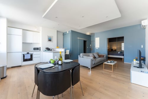 Appartement moderne, climatisé et baigné de lumière au cœur du Vieux-Port de Marseille 