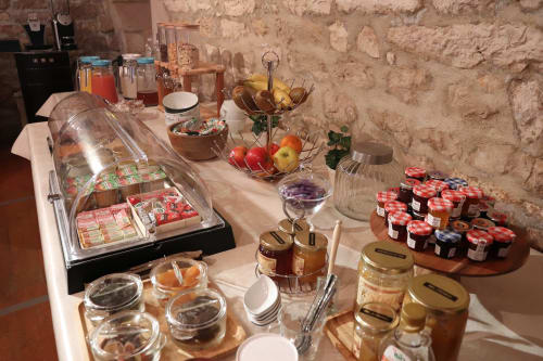Petit déjeuner Pavillon Saint Martin Souillac