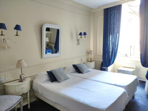 Belle chambre lits jumeaux Pavillon Saint Martin, Lot