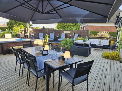 Table d'hôtes en extérieur 
