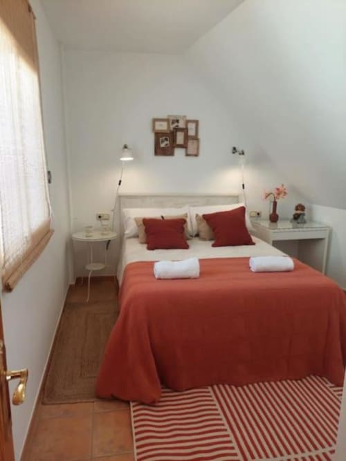 Alhaurín de la Torre - Habitación cama doble matrimonial