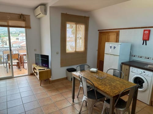 Alhaurín de la Torre - Living comedor 