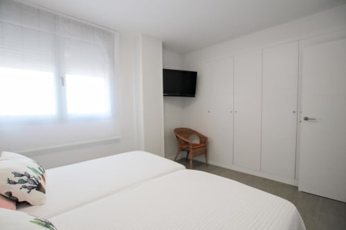 Alhaurín de la Torre - Habitación cama doble matrimonial