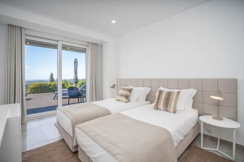 Quarto twin com vista de varanda em Casa Da Colina, Caldas de Monchique, Portugal