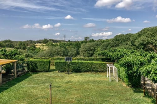 Barbacoa, rural, costa brava, cataluña, jardín, piscina, futbol, basquet, granja, animales, familias, amigos