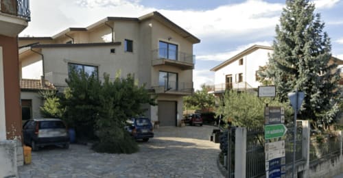 La Dimora Di Ipno B&B a Vallata, Italia - casa moderna su più livelli con parcheggio e giardino