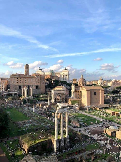 colosseo Roman Forum Flat Room Rooms Apartament Apartment Colosseo Rione Monti Monti Holiday Suite Fori Imperiali la casetta di monti Titus Arco di Costantino Eterna