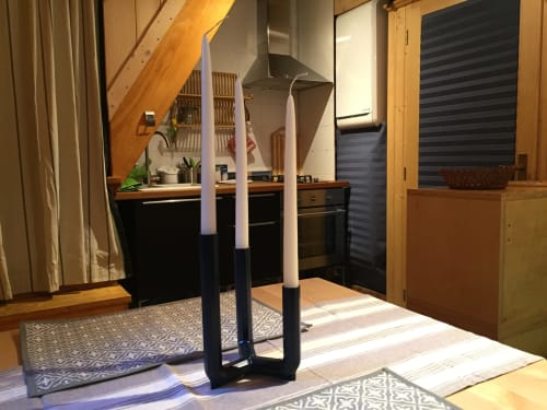 La Tana dell'Orso,splendida struttura Agrituristica appena rinnovata nel centro storico di Forni di Sopra ha degli splendidi terrazzi dove è consentito fumare. Gli appartamenti sono tutti dotati di WeFi fibra super veloce , Smart TV satellitare + Netflix. Inoltre la struttura ha tre parcheggi e consente l' accesso agli animali :Free Parking e Pet frendly. Inoltre in struttura troverete chi su richiesta ofre il servizio di accompagnatore per splendide escursioni in una natura incontaminata ricca di sorprese e potrete visitare i posti più belli e nascosti del comprensorio di Forni di Sopra. www.giacomelli-house.com