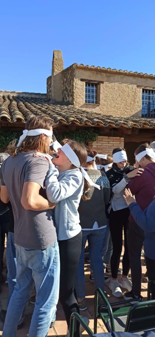 Mindfulness, yoga, meditación, duelo, bodas, encuentros familias, amigos, reunión empresa, cumpleaños adultos, cumpleaños niños, crecimiento personal, 
ioga, meditació, dol, casaments, trobades famílies, amics, reunió empresa, aniversari adults, aniversari nens, creixement personal,Mindfulness, yoga, meditation, grief, weddings, family gatherings, friends, company gatherings, adult birthdays, children's birthdays, personal growth,
Achtsamkeit, Meditation, Trauer, Hochzeiten, Familienfeiern, Freundeskreise, Firmenfeiern, Geburtstage von Erwachsenen, Kindergeburtstage, Rebirthing, persönliches Wachstum, 
Pleine conscience, méditation, deuil, mariages, réunions de famille, amis, réunions d'entreprise, anniversaires d'adultes, anniversaires d'enfants, croissance personnelle,
