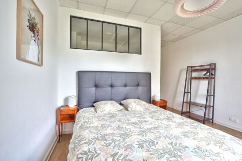 Chambre les Bras de Morphée, lit King size, cocooning, Auberge Ti'gousket à Guingamp