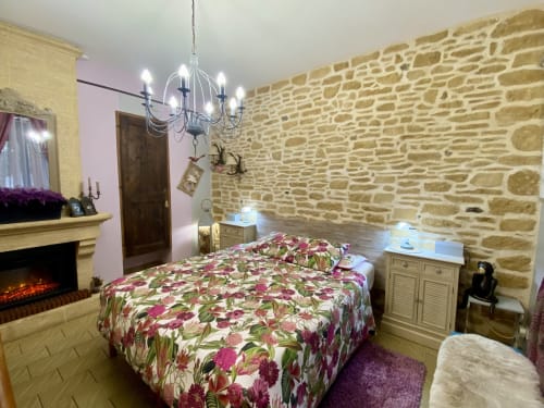 Ô Clair de Lune-chambre de charme-accès jacuzzi-piscine