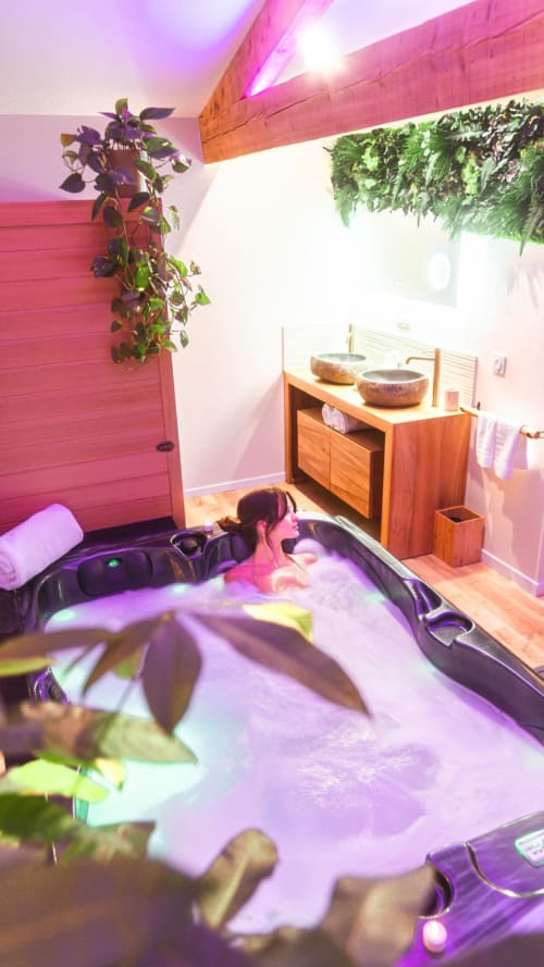 spa bien-être l'Olive sacrée love room Provence Cabannes France
