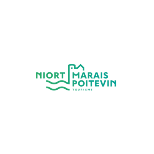 Partenaire officiel Niort Marais Poitevin Tourisme : la Maison d'Hôtes La Chabanaise, hébergement de charme à Cram-Chaban pour vos vacances dans la Venise Verte.