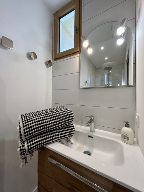 bathroom, private shower