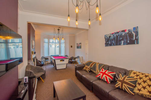 Living room/ games room