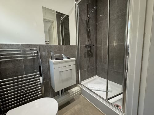 Ensuite Shower Room