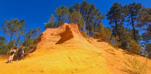 colorado provençal l'Olive sacrée love room Provence Cabannes France