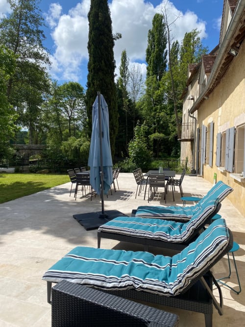 Moulin de Dorceau - Terrasse - Rivière - Confort - Bains de soleil