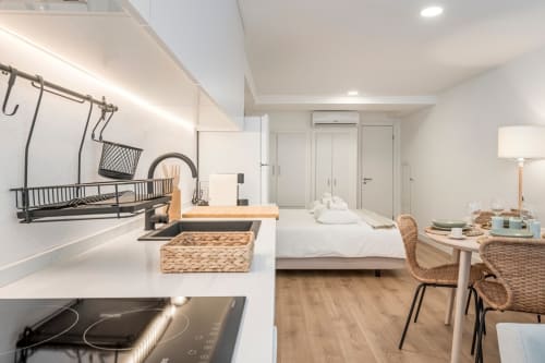 Accommodation close to the beach