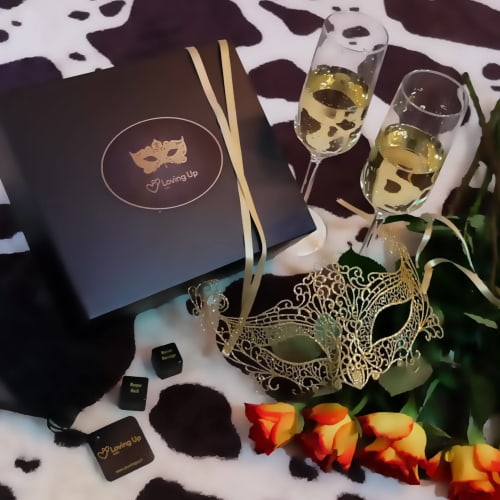 l'Olive sacrée love room Provence Cabannes France love box