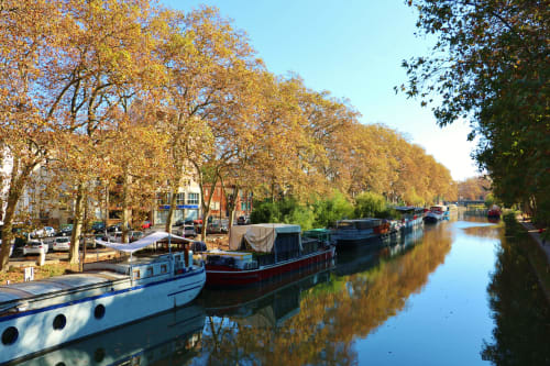 Love room luxe proche Canal du Midi s'y rendre à pied balade en amoureux
