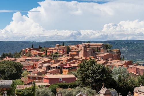 Logement insolite. Pépiite. Roussillon