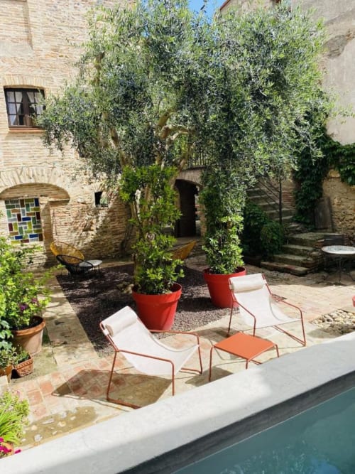 Plantes | Arbres | Chaise | Banc | Escaliers | Fenêtres
