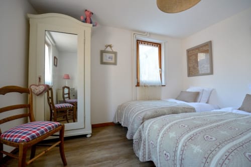 Chambre élégante et confortable du gîte Les Coquelicots à Riquewihr