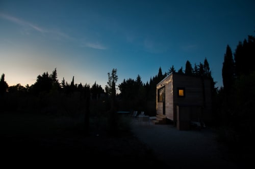 Logement insolite. Pépiite. une nuit en cabane, Provence