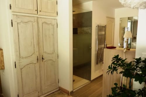 Bienvenue à Charm'In Provence, un havre de paix à Saumane-de-Vaucluse. Découvrez nos charmants hébergements et services.