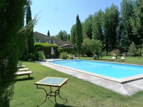 Piscine détente relax soleil Provence
