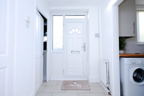 Cozy & Fully Equipped Rental Home in Middleton, UK – Prime Location Near Manchester