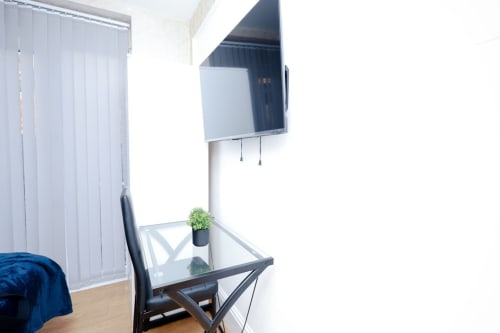 Cozy & Fully Equipped Rental Home in Middleton, UK – Prime Location Near Manchester