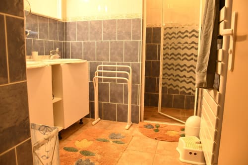 Séjour en Meuse près de Verdun, Grand Est. Gites au logis des chouettes à Chatillon-sous-les-côtes. Pour un séjour Nature et bien-être avec jacuzzi et salle de jeux. Fête de la MIrabelle à Metz, Enenevol à Chambley, Luxembourg, lac de Madine, Nancy. Location de vacances. Vacances en famille. EVJF. Meublé de tourisme près de Verdun de 2 à 10 personnes. Séjour en Meuse près de Verdun et des champs de bataille. Ossuaire et Mémorial de Douaumont. Voie verte Verdun, cyclotourisme Verdun. MET Festival. Gite le grand logis des chouettes, 5 chambres à Chatillon-sous-les-côtes près de Verdun