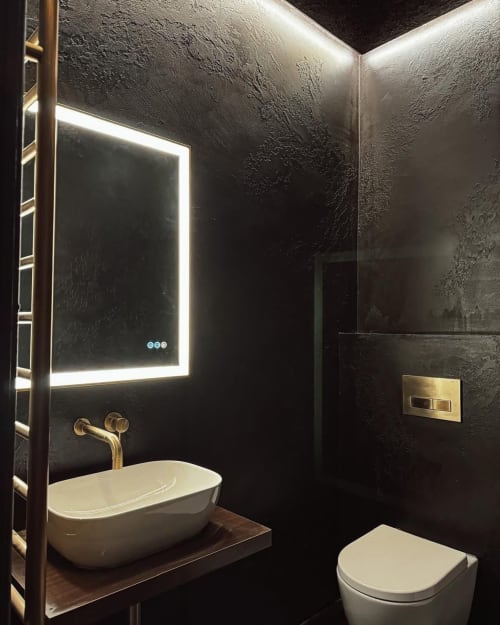 Experience the ultimate relaxation at our Judges suite apartment with spa facilities. Located in the heart of Morpeth, Northumberland. Enjoy hot tubs, sauna & more. Book now!