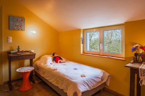 Flower Power années 70 hippie chambre d'hôtes 3 personnes Comme chez Louise Plestin-les-Grèves cotes d'Armor Bretagne