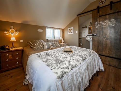 Le boudoir de Léontine un style shabby chic rétro chambre d'hôtes 2 personnes Comme chez Louise Plestin-les-Grèves cotes d'Armor Bretagne