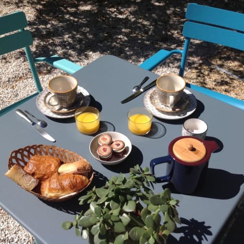 petit dejeuner dans le jardin breakfast garden cafe the muesli 