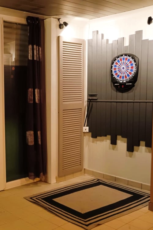 Gites au logis des chouettes en Meuse, près de Verdun, Metz, Nancy, pour un séjour Nature et bien-être avec jacuzzi et salle de jeux. Fête de la MIrabelle, Enenevol Chambley, Luxembourg, lac de Madine. Location de vacances. Vacances en famille. EVJF. Meublé de tourisme près de Verdun de 2 à 10 personnes. Séjour en Meuse près de Verdun et des champs de bataille. Ossuaire et Mémorial de Douaumont. Voie verte Verdun, cyclotourisme Verdun