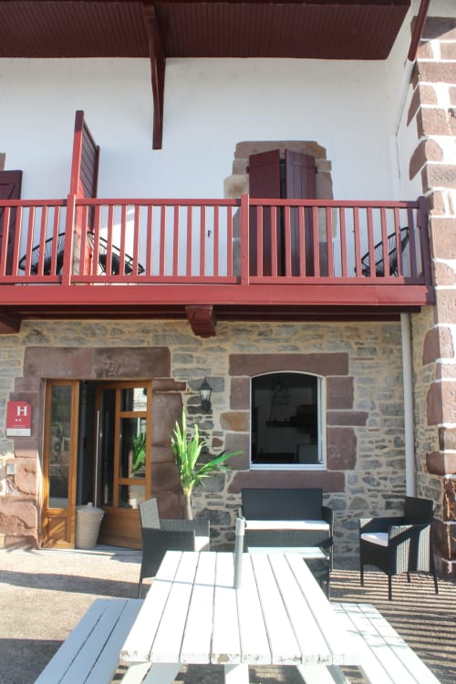 Auberge Etchoinia – Hôtel et Restaurant Authentique à Lasse, Pays Basque
