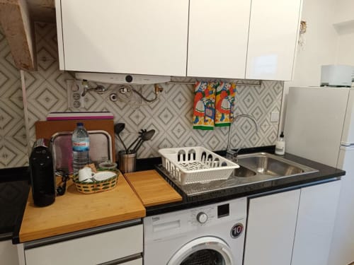 Cozinha totalmente equipada – Cozinhe e faça as suas refeições com facilidade durante a sua estadia.