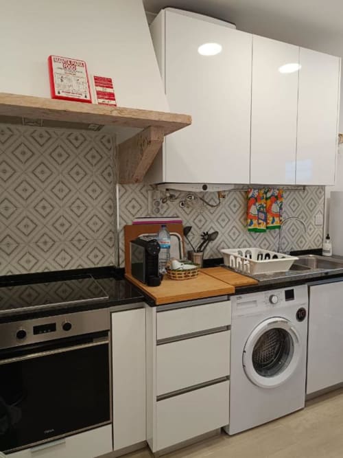 Cozinha totalmente equipada – Cozinhe e faça as suas refeições com facilidade durante a sua estadia.