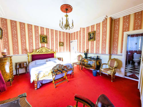  Mariage au château de Quesmy, chambre nuptiale , lieu de mariage Oise. domaine de mariage 1 heure de Paris