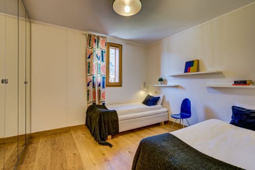 Bedroom | Balcony Apartment – ​​Stunning View and Alpine Charm