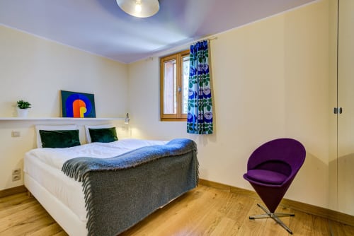 Bedroom | Balcony Apartment – ​​Stunning View and Alpine Charm