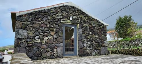 Outside view of the accommodation | Escape to Tranquility at Ti Chôa - Anexo (Palheiro)